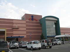 井上百貨店アイシティ２１（長野県）